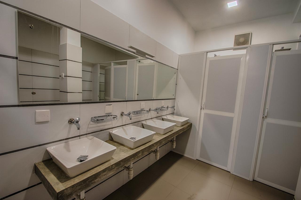 My Little Island Hostel Colombo Ngoại thất bức ảnh